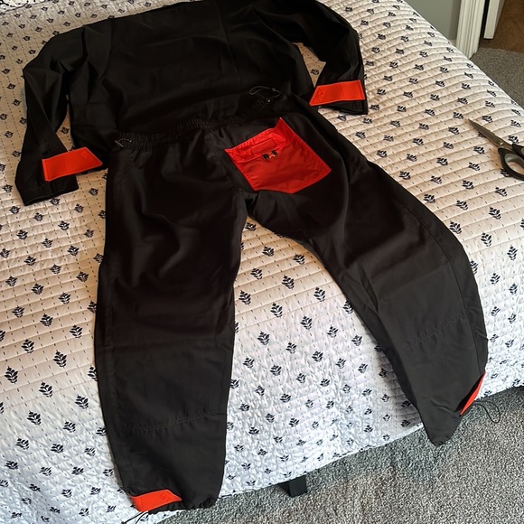 MCM tracksuit set Mens size small - Picture 6 of 8